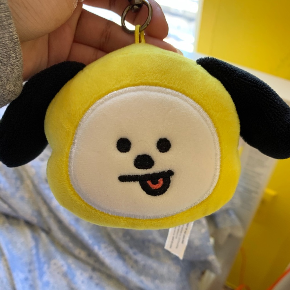 BT21 chimmy face keychain